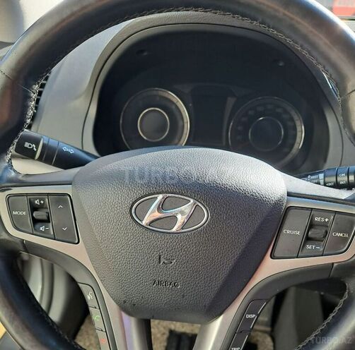 Hyundai i40 2013, 230,000 km - 1.7 l - Bakı