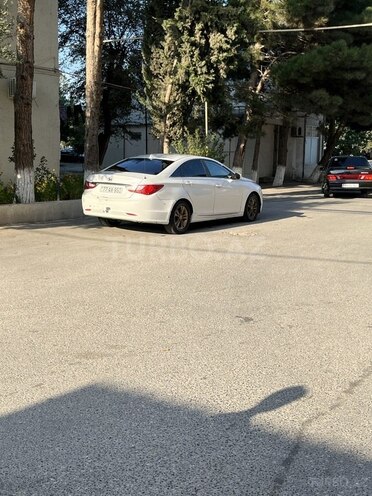 Hyundai Sonata 2011, 370,000 km - 2.0 л - Sumqayıt