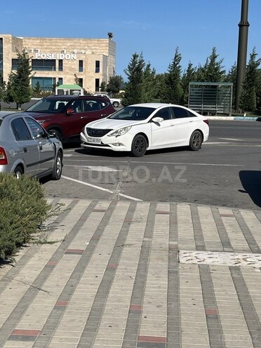 Hyundai Sonata 2011, 370,000 km - 2.0 л - Sumqayıt