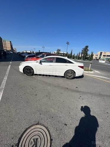 Hyundai Sonata 2011, 370,000 km - 2.0 л - Sumqayıt