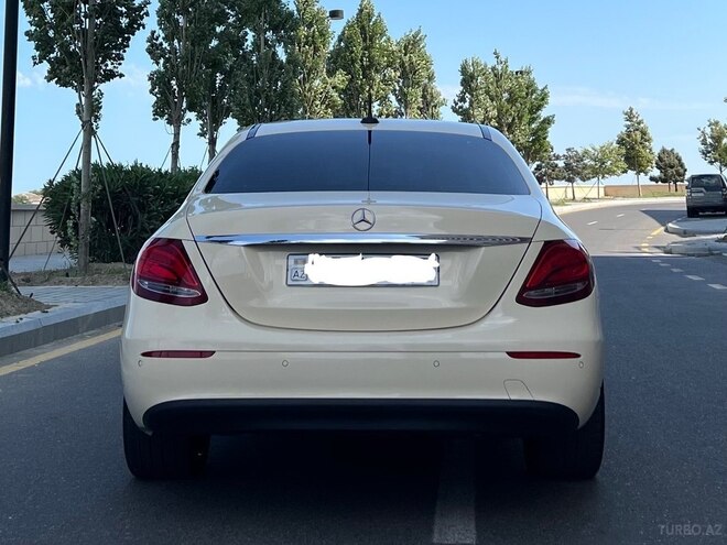 Mercedes E 200 2017, 354,000 km - 2.0 l - Bakı