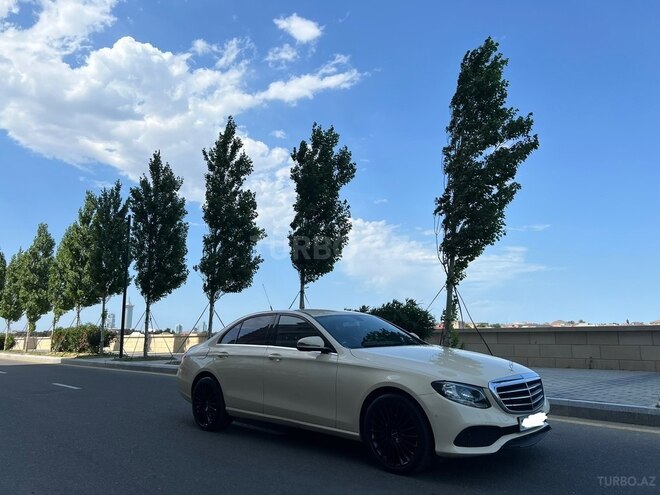 Mercedes E 200 2017, 354,000 km - 2.0 l - Bakı