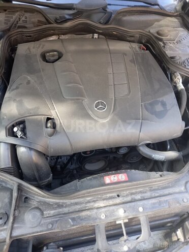 Mercedes E 220 2008, 285,000 km - 2.2 l - Bakı