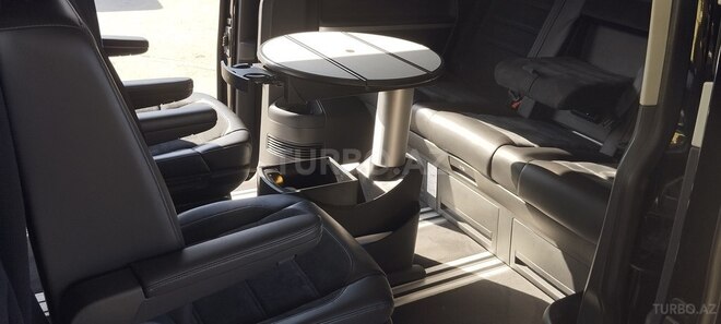 Volkswagen Multivan 2017, 98,700 km - 2.0 л - Bakı