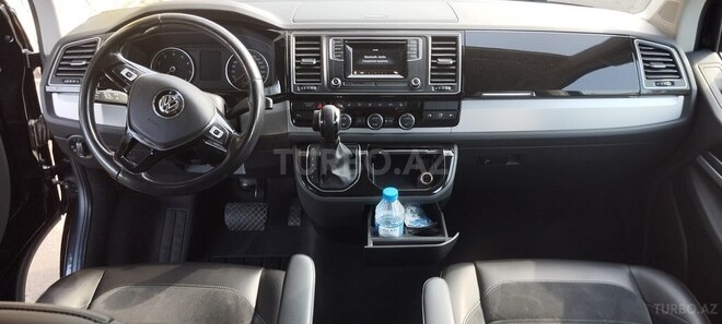 Volkswagen Multivan 2017, 98,700 km - 2.0 л - Bakı