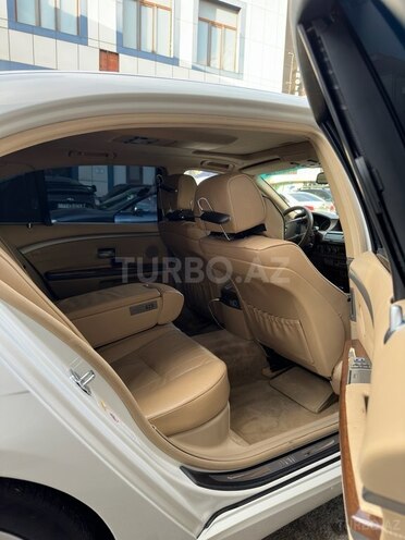 BMW 730 2006, 240,000 km - 3.0 l - Bakı