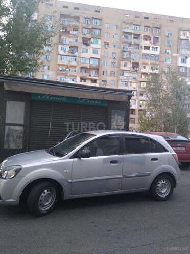 Kia Rio 2009, 221,000 km - 1.4 l - Bakı