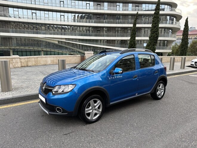 Renault Sandero 2013, 113,000 km - 1.6 l - Bakı