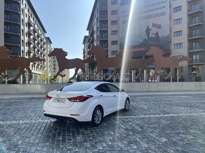 Hyundai Elantra 2014, 195,234 km - 1.6 l - Bakı