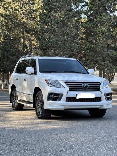 Lexus LX 570 2014, 190,120 km - 5.7 l - Sumqayıt