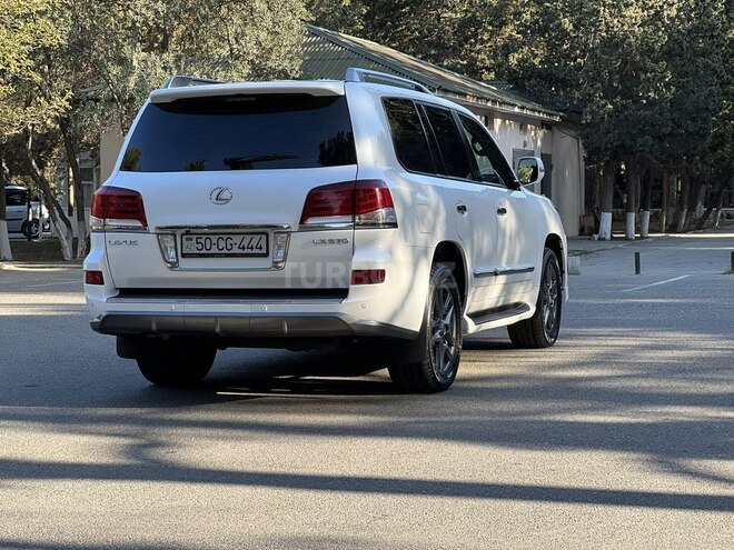 Lexus LX 570 2014, 190,120 km - 5.7 l - Sumqayıt