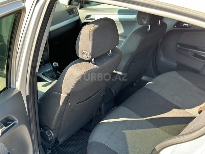 Opel Astra 2006, 250,000 km - 1.3 l - Gəncə