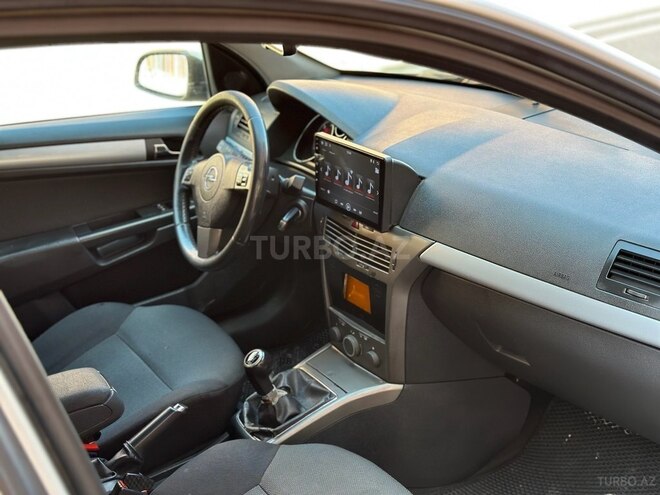 Opel Astra 2006, 250,000 km - 1.3 l - Gəncə