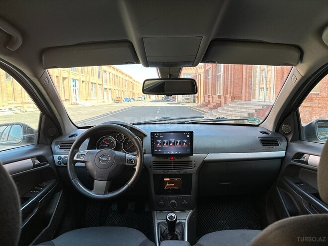 Opel Astra 2006, 250,000 km - 1.3 l - Gəncə