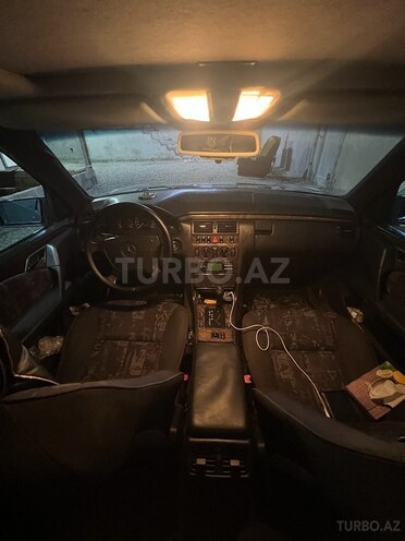 Mercedes E 230 1996, 300,000 km - 2.3 l - Şirvan