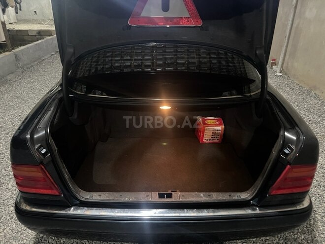 Mercedes E 230 1996, 300,000 km - 2.3 l - Şirvan