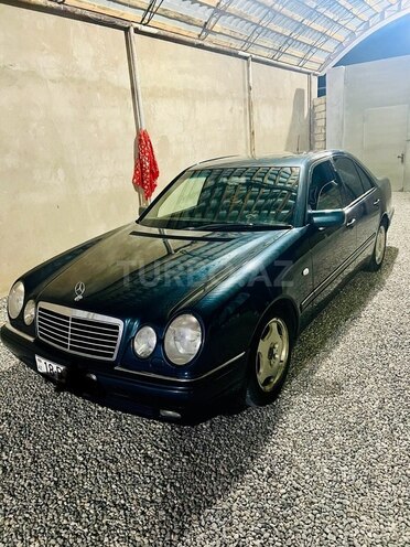 Mercedes E 230 1996, 300,000 km - 2.3 l - Şirvan