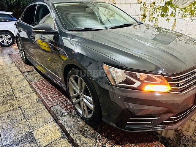 Volkswagen Passat 2018, 94,384 km - 1.8 l - Bakı