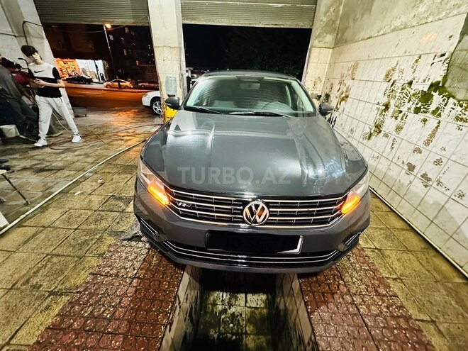 Volkswagen Passat 2018, 94,384 km - 1.8 l - Bakı