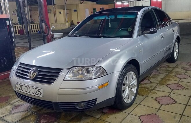 Volkswagen Passat 2002, 271,203 km - 1.8 l - Gəncə