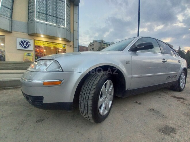 Volkswagen Passat 2002, 271,203 km - 1.8 l - Gəncə