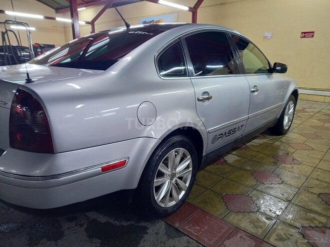 Volkswagen Passat 2002, 271,203 km - 1.8 l - Gəncə