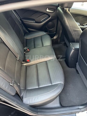 Kia K3 2016, 131,000 km - 1.6 l - Bakı
