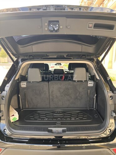 Toyota Highlander 2023, 3,700 km - 2.5 л - Bakı