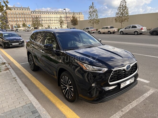 Toyota Highlander 2023, 3,700 km - 2.5 л - Bakı