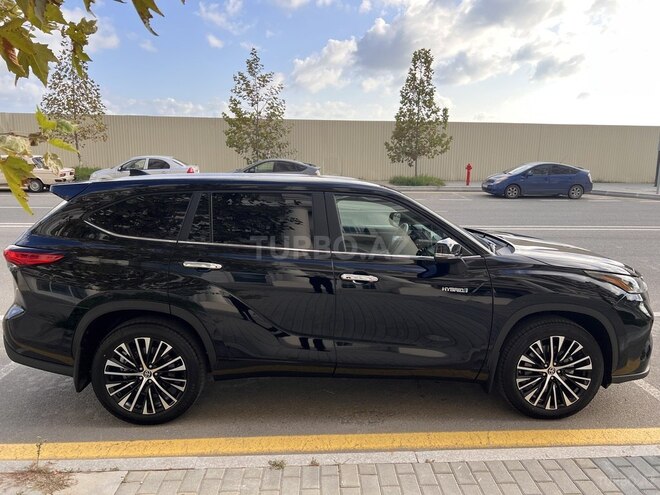 Toyota Highlander 2023, 3,700 km - 2.5 л - Bakı