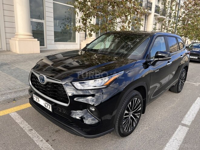 Toyota Highlander 2023, 3,700 km - 2.5 л - Bakı