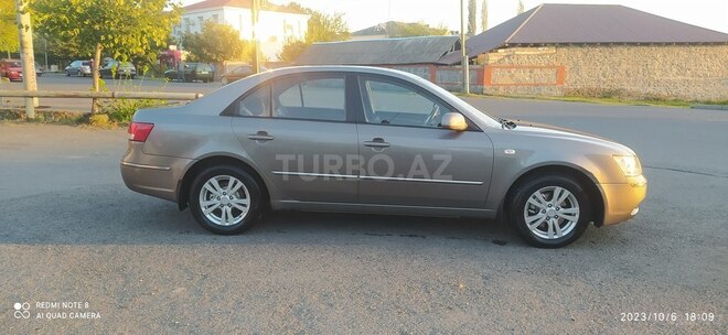 Hyundai Sonata 2009, 273,331 km - 2.4 l - Qax