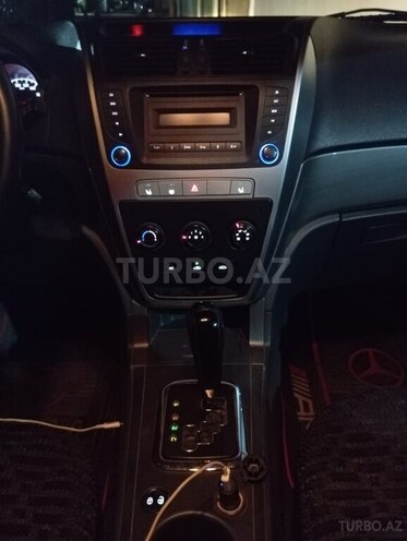 Geely  2013, 160,000 km - 2.4 л - Bakı
