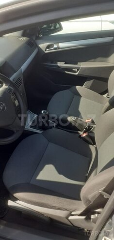 Opel Astra 2006, 185,000 km - 1.3 л - Bakı