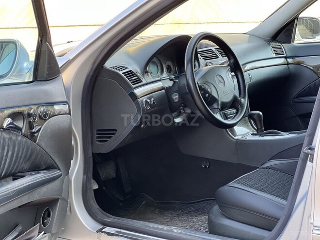 Mercedes E 320 2003, 308,000 km - 3.2 л - Gəncə