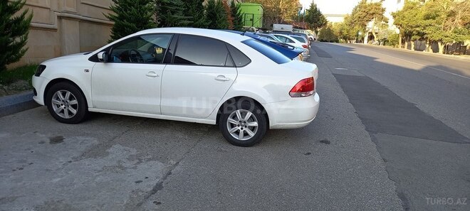 Volkswagen Polo 2012, 249,000 km - 1.6 l - Bakı