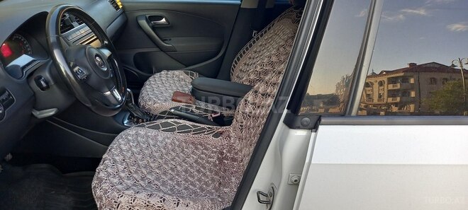 Volkswagen Polo 2012, 249,000 km - 1.6 l - Bakı