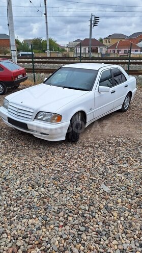 Mercedes C 220 1997, 310,750 km - 2.2 l - Bakı