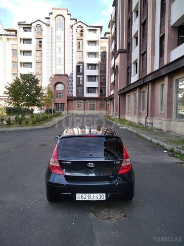 Hyundai i30 2010, 200,000 km - 1.4 l - Zaqatala