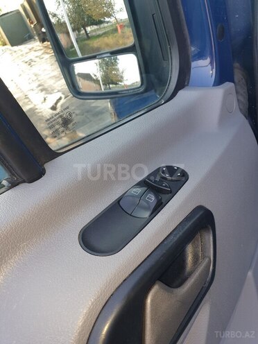 Mercedes Sprinter 316 2015, 394,000 km - 2.2 l - Naftalan