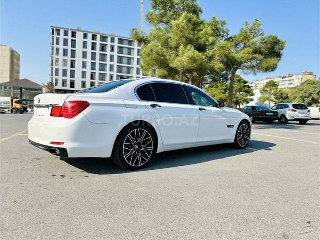 BMW 750 2009, 232,000 km - 4.4 l - Bakı