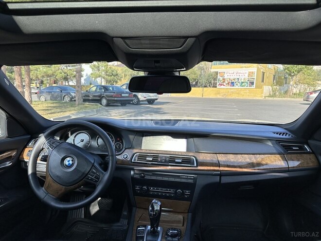 BMW 750 2009, 232,000 km - 4.4 l - Bakı