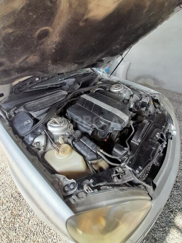 Mercedes S 320 1999, 265,647 km - 3.2 l - İmişli