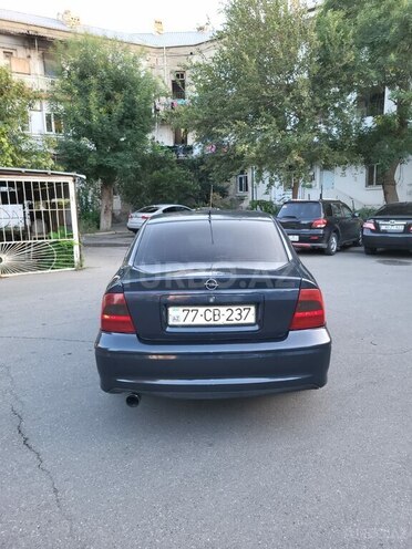 Opel Vectra 1999, 400,000 km - 2.0 л - Bakı