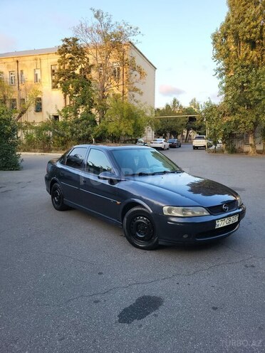 Opel Vectra 1999, 400,000 km - 2.0 л - Bakı