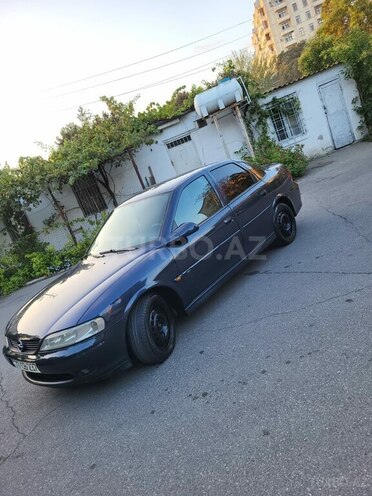 Opel Vectra 1999, 400,000 km - 2.0 л - Bakı