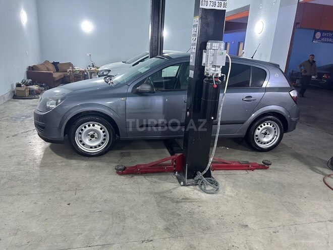 Opel Astra 2004, 295,320 km - 1.4 l - Sumqayıt