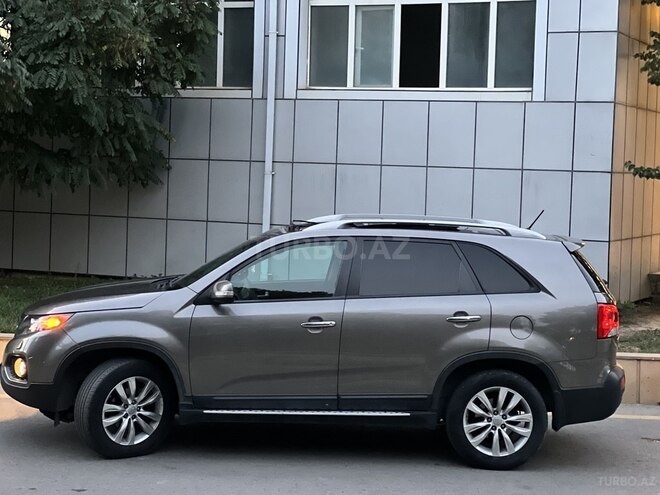 Kia Sorento 2011, 228,327 km - 2.0 l - Bakı