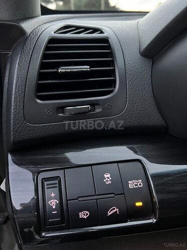 Kia Sorento 2011, 228,327 km - 2.0 l - Bakı