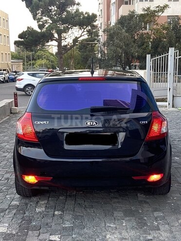 Kia Ceed 2009, 297,808 km - 1.6 л - Bakı
